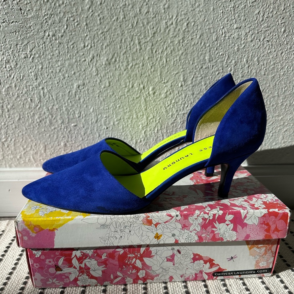 Chinese Laundry Vibrant Blue Suede Heels